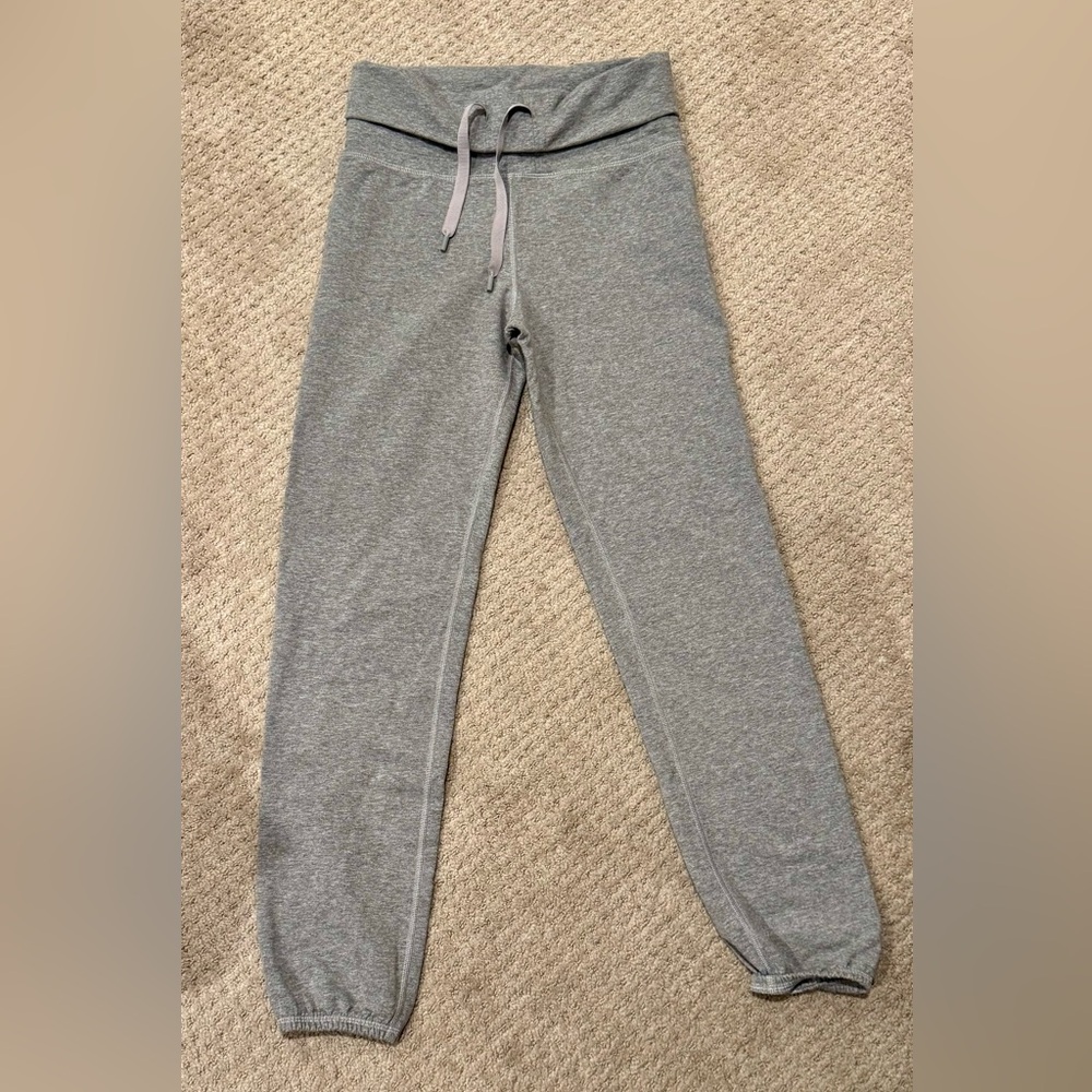 LULULEMON Women Size 6 Gray Fold Over Drawstring High Waist Jogger Lounge Pants
